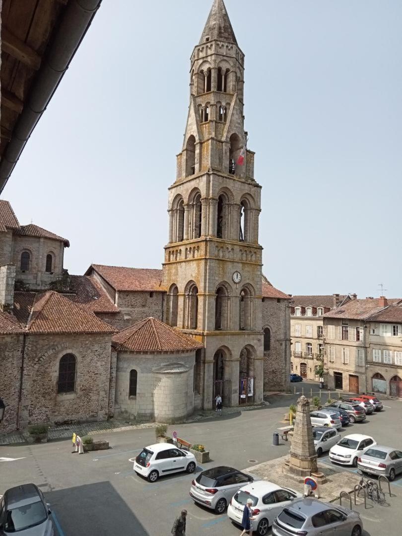 Maison Gay Lussac แซ็งต์-เลโอนาร์-เดอ-โนบลาต์ ภายนอก รูปภาพ