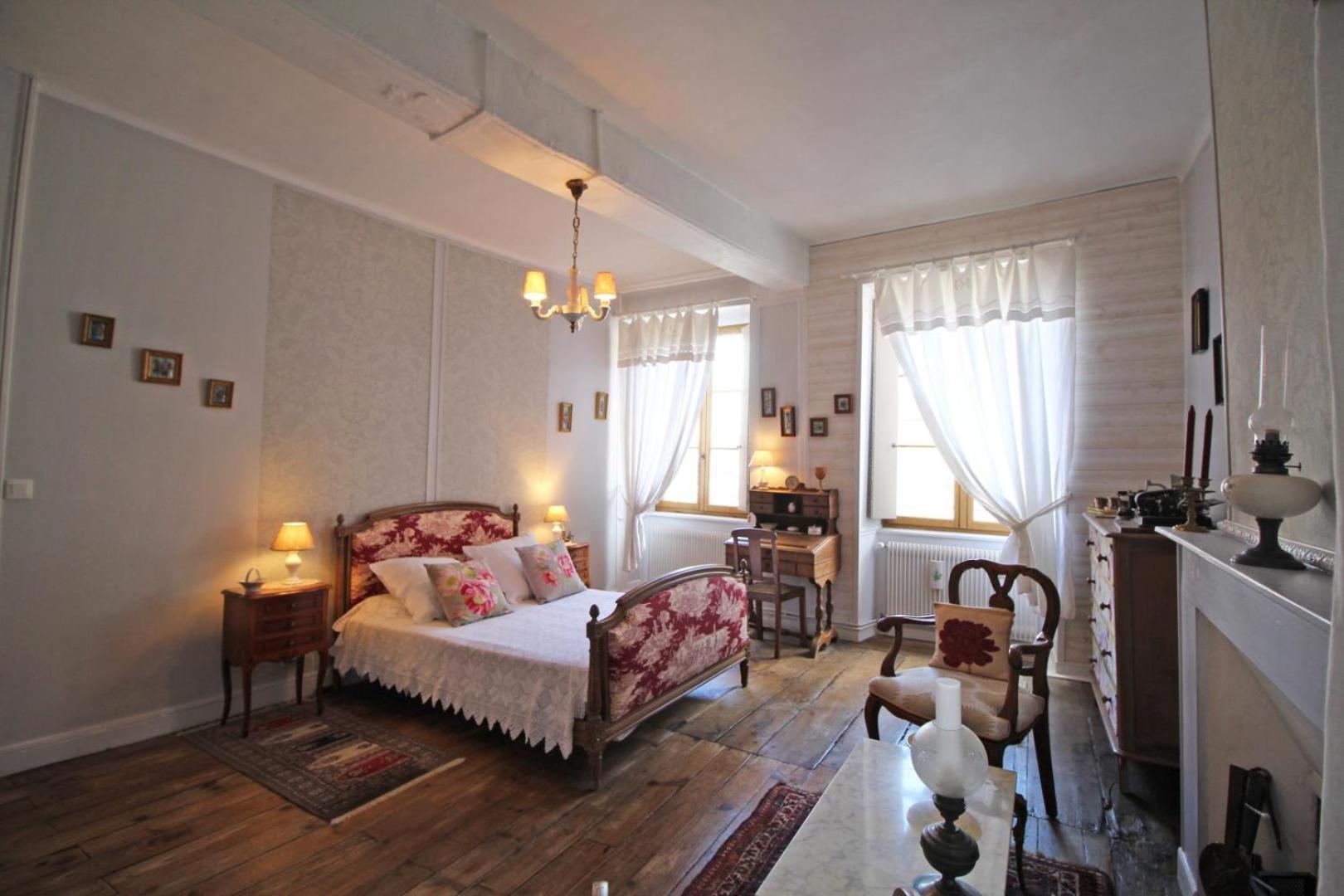 Maison Gay Lussac แซ็งต์-เลโอนาร์-เดอ-โนบลาต์ ภายนอก รูปภาพ