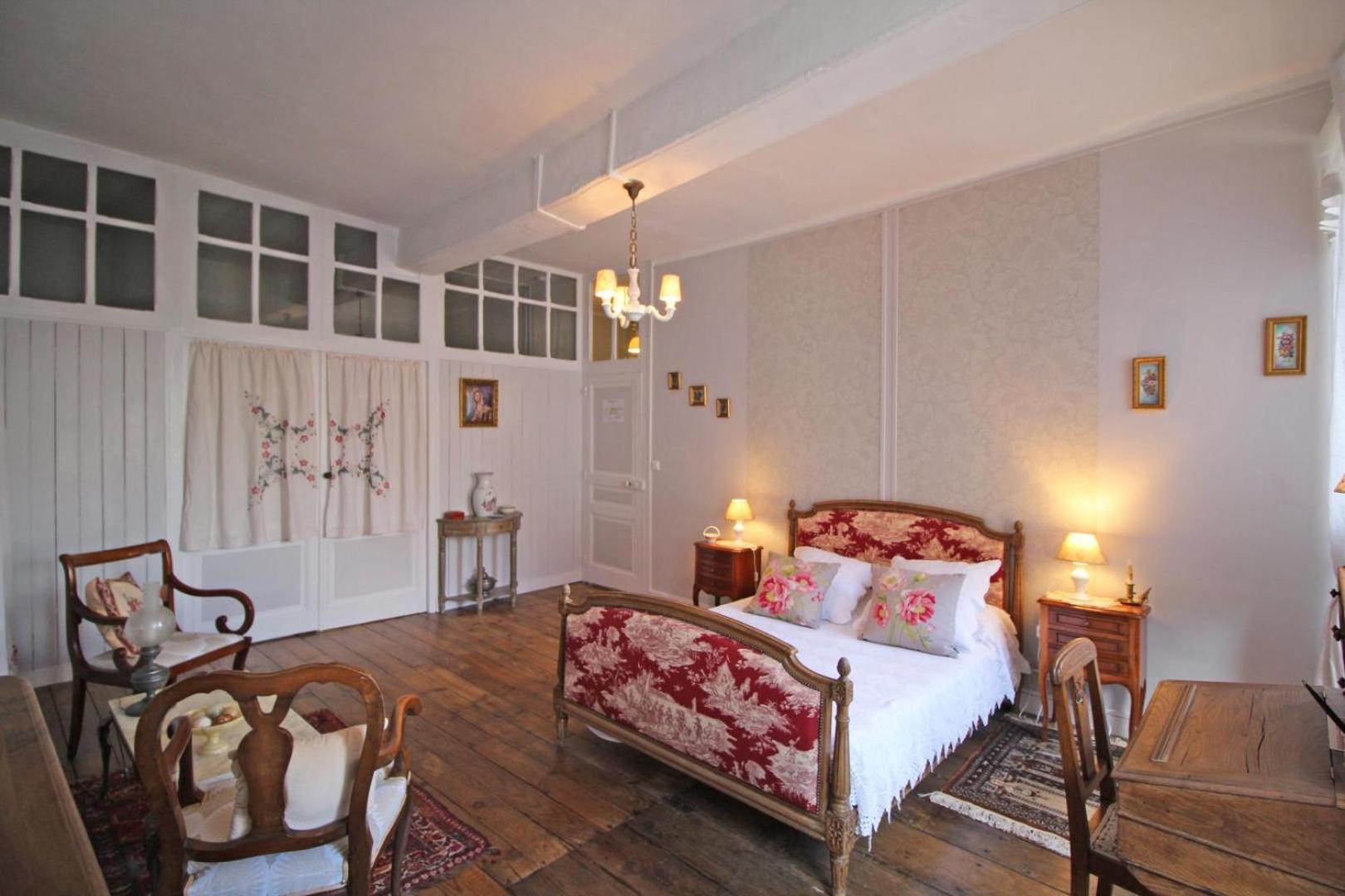 Maison Gay Lussac แซ็งต์-เลโอนาร์-เดอ-โนบลาต์ ภายนอก รูปภาพ
