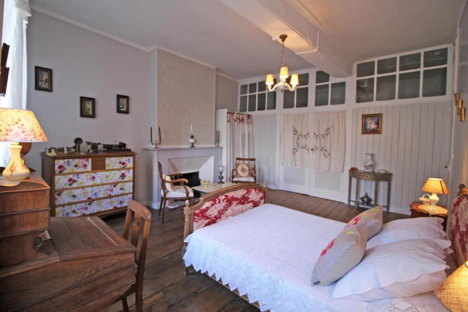 Maison Gay Lussac แซ็งต์-เลโอนาร์-เดอ-โนบลาต์ ภายนอก รูปภาพ